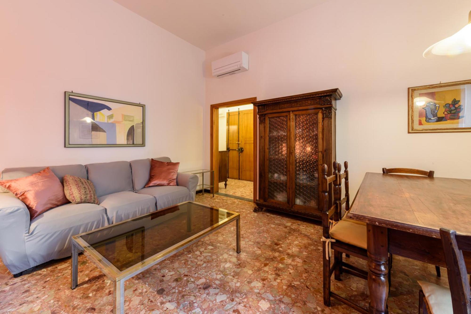 Angelico 3 Bedrooms By Mmega Florence Luaran gambar